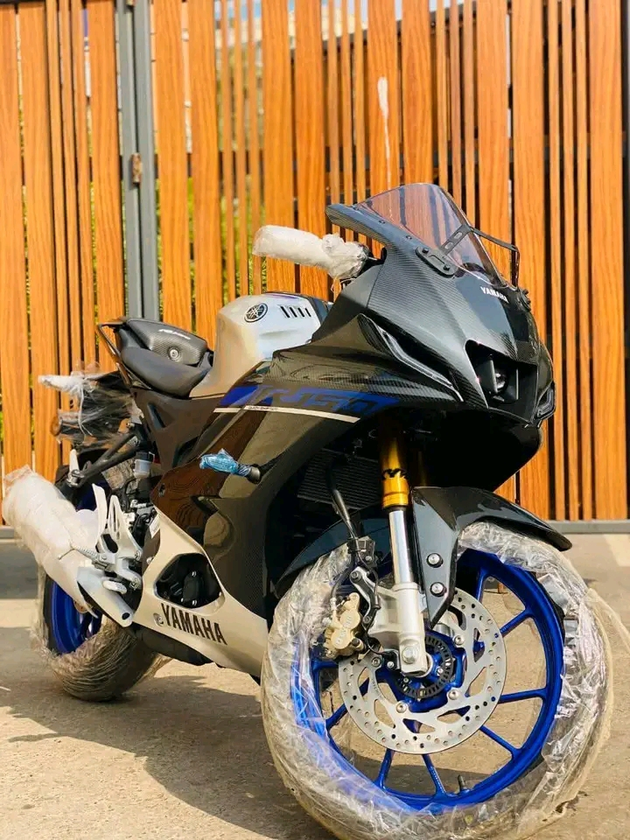 Washer and dryer thumbnail 1