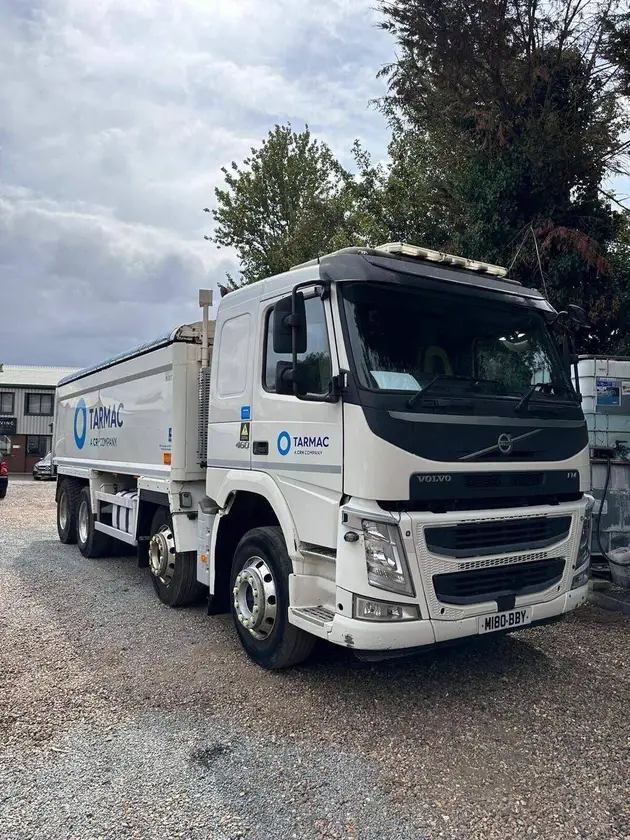 Washer and dryer thumbnail 1