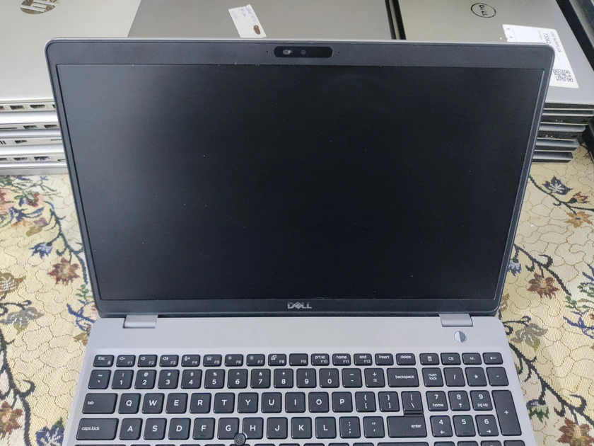 labtops sales more details call now - $123 thumbnail 4