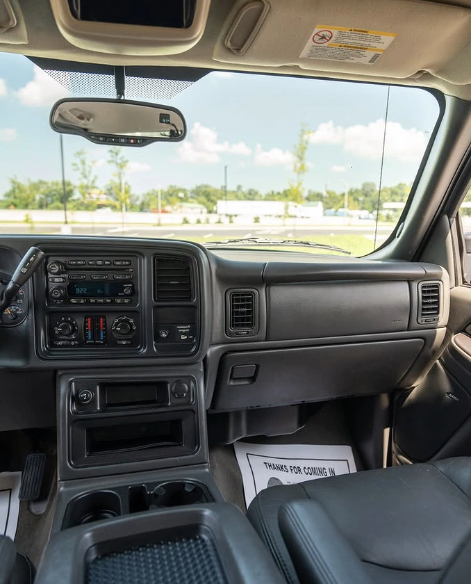 super clean dmax - $34,500 thumbnail 6