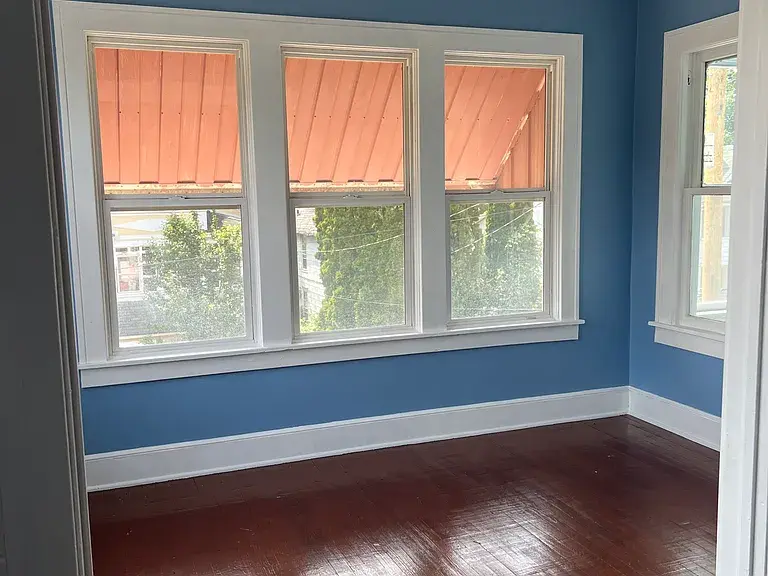 Washer and dryer thumbnail 1