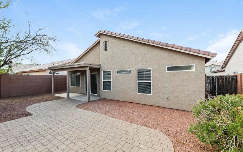 $1,200 / 1366sqft lovely❤️home for rent and very affordable thumbnail 3