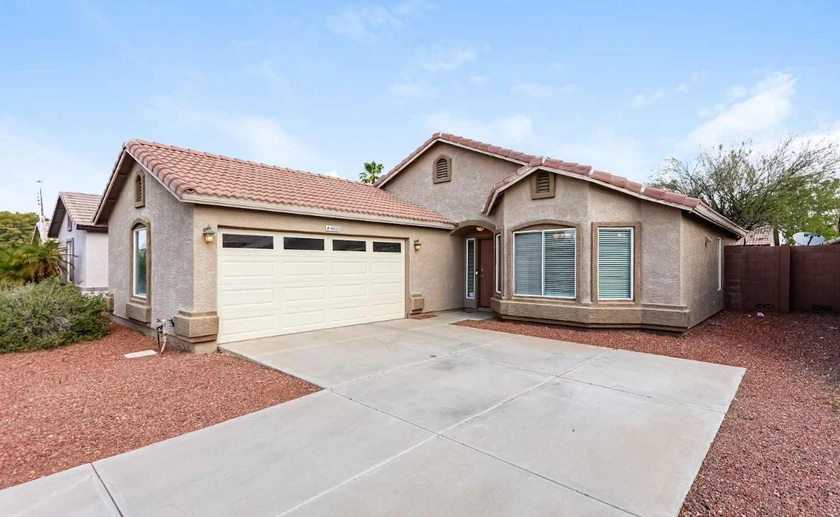 $1,200 / 1366sqft lovely❤️home for rent and very affordable thumbnail 5