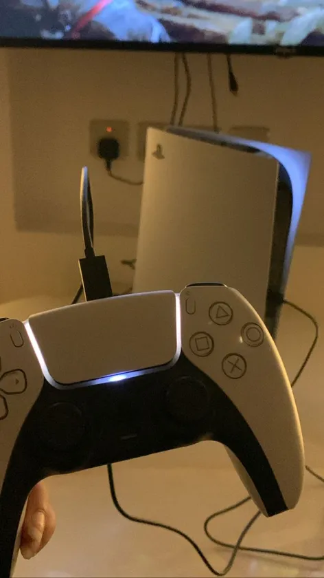 ps 5 available on any number thumbnail 4