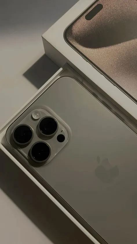 iphone 16pro max - $970 thumbnail 2