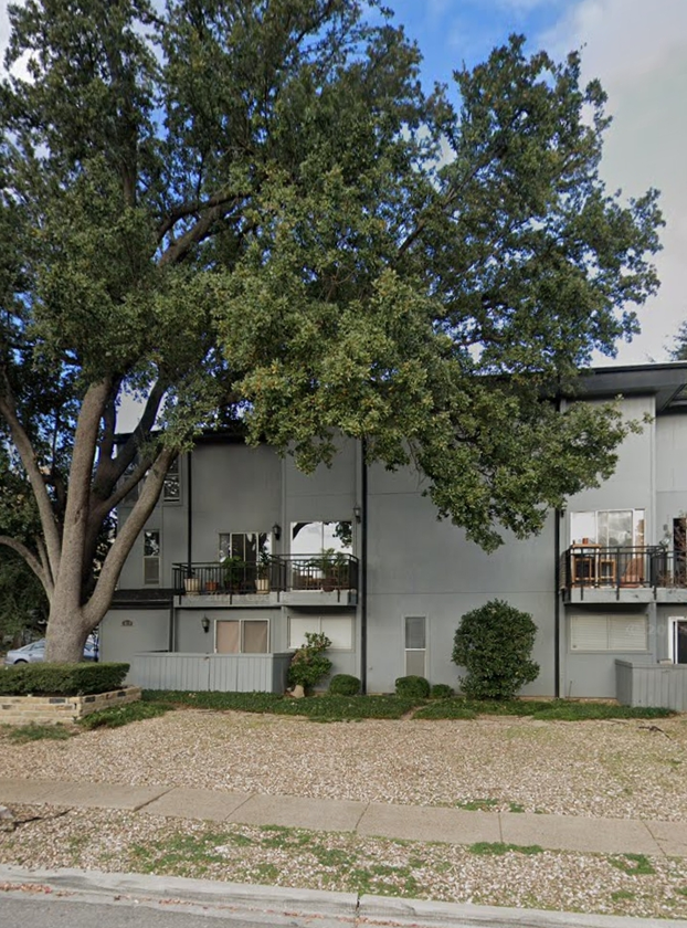 Washer and dryer thumbnail 1