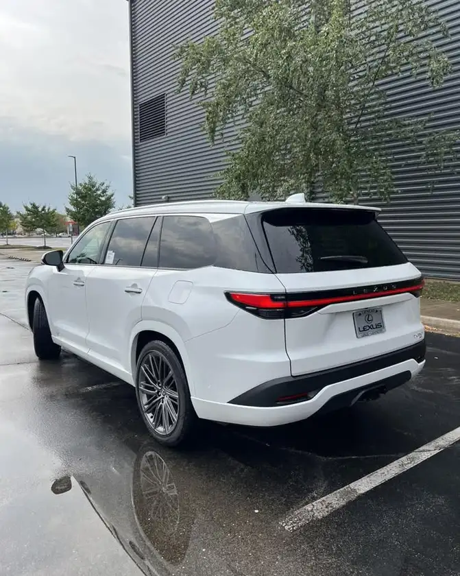 Washer and dryer thumbnail 1