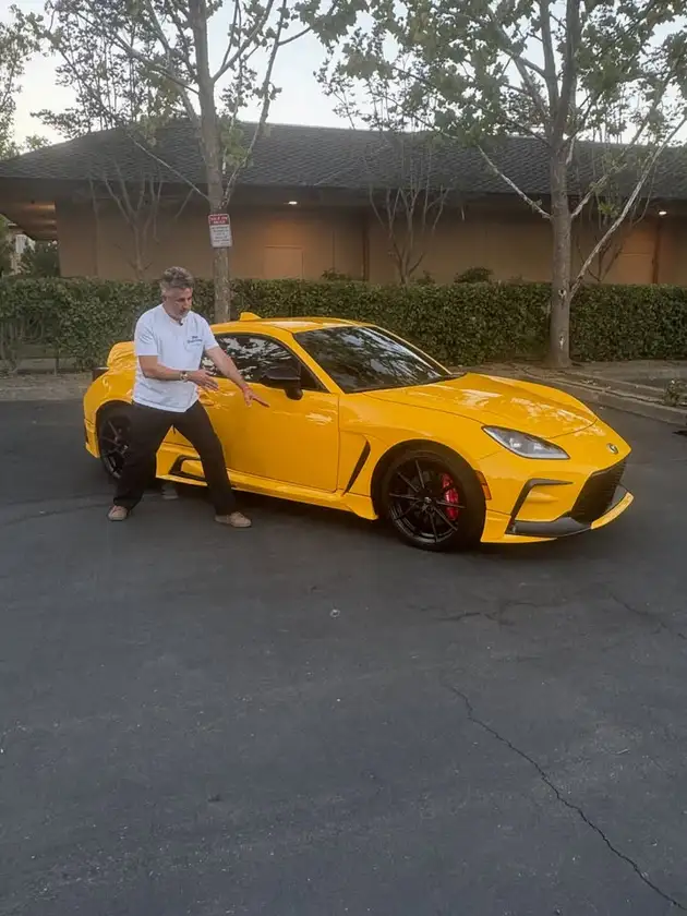 al vazquez - $15,000 thumbnail 2