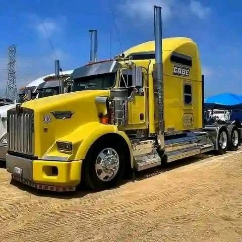 trucks - $20,000 thumbnail 3