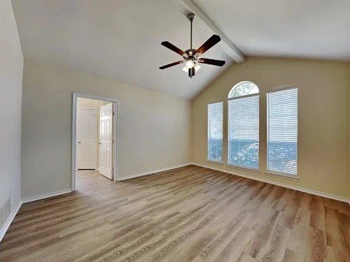  / 2086sqftaffordable house for rent beautiful house with 3 bedrooms and 2 bathr thumbnail 8