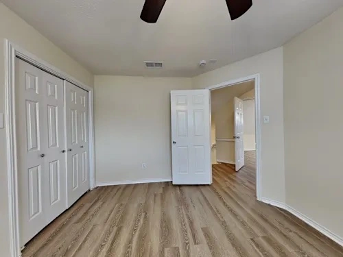  / 2086sqftaffordable house for rent beautiful house with 3 bedrooms and 2 bathr thumbnail 5