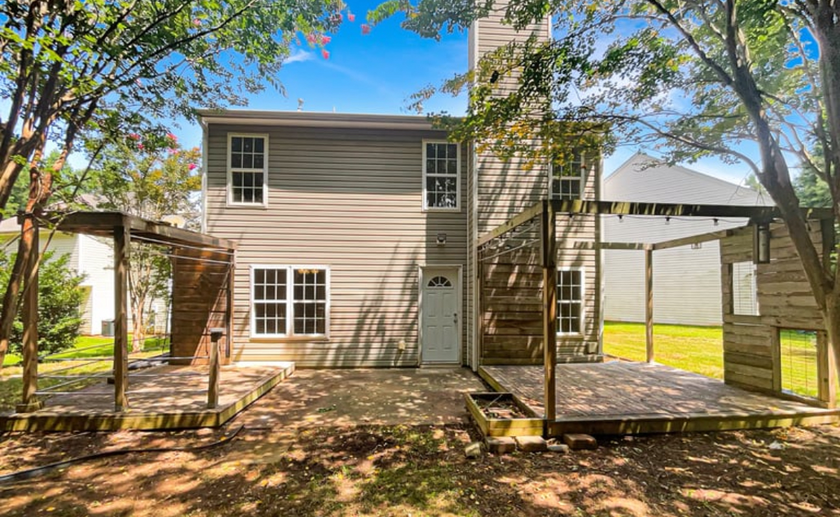 perfect : 3 bedrooms 3 bathroom house 🏠 - $1,200 thumbnail 3