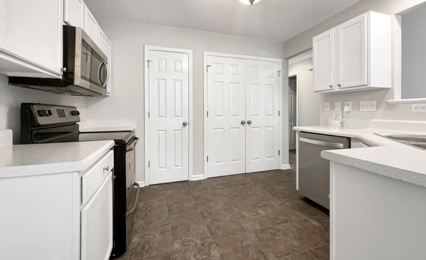 perfect : 3 bedrooms 3 bathroom house 🏠 - $1,200 thumbnail 4