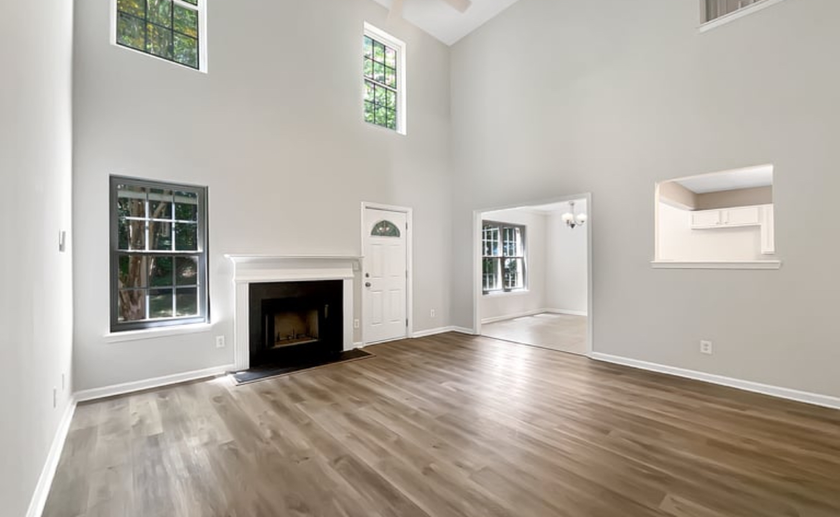 $1,200 / 5br - 8973sqft - perfect : 3 bedrooms 3 bathroom house 🏠 thumbnail 2