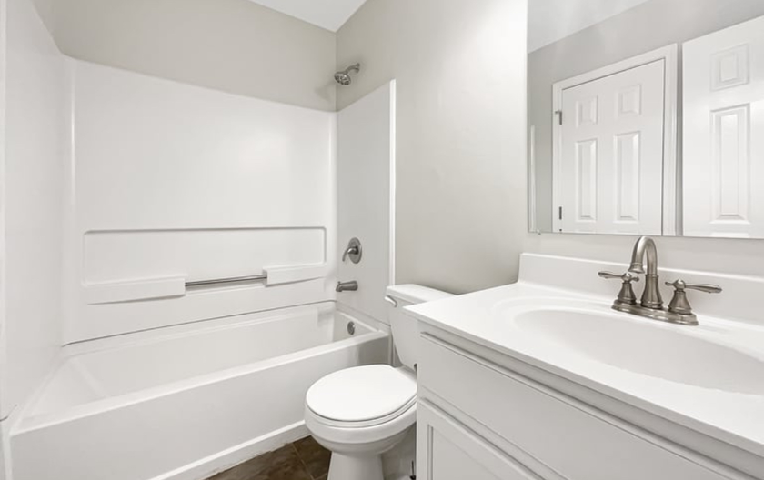 $1,200 / 5br - 8973sqft - perfect : 3 bedrooms 3 bathroom house 🏠 thumbnail 9