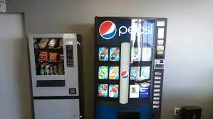 vending machine - $1,340 thumbnail 2