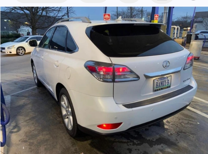 Washer and dryer thumbnail 1