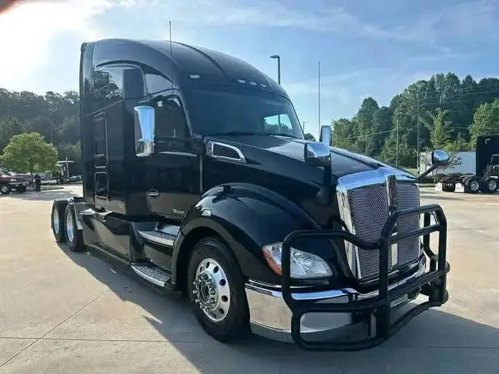 truck's house thumbnail 2