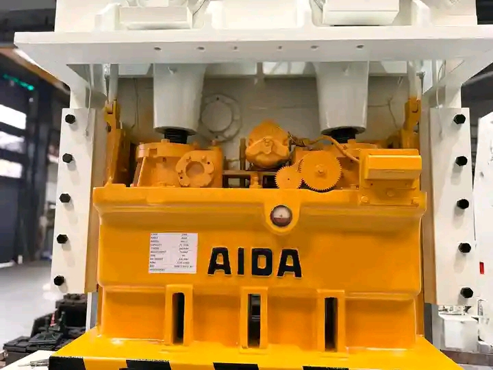 caterpillars truck's other parts heavy duty - $1,200,000 thumbnail 3