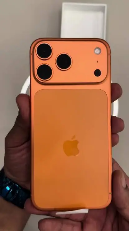 iphone 17 pro max 256 - $950 thumbnail 3