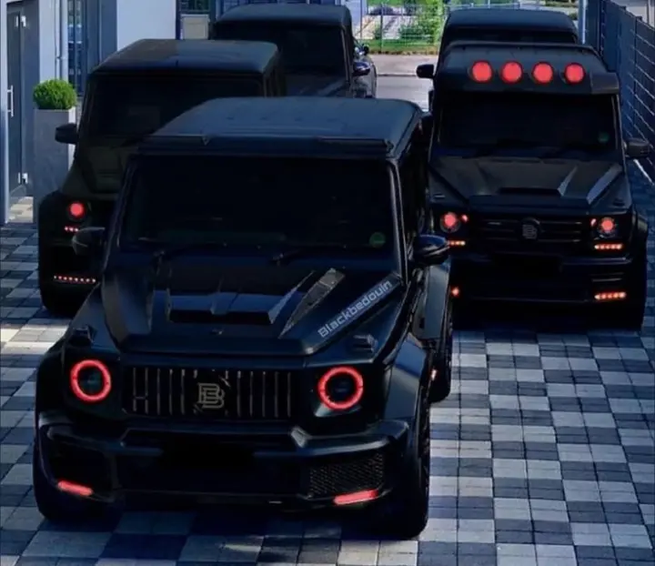 luxury mercedes-benz wagon – powerful, spacious & elegant - $800 thumbnail 2