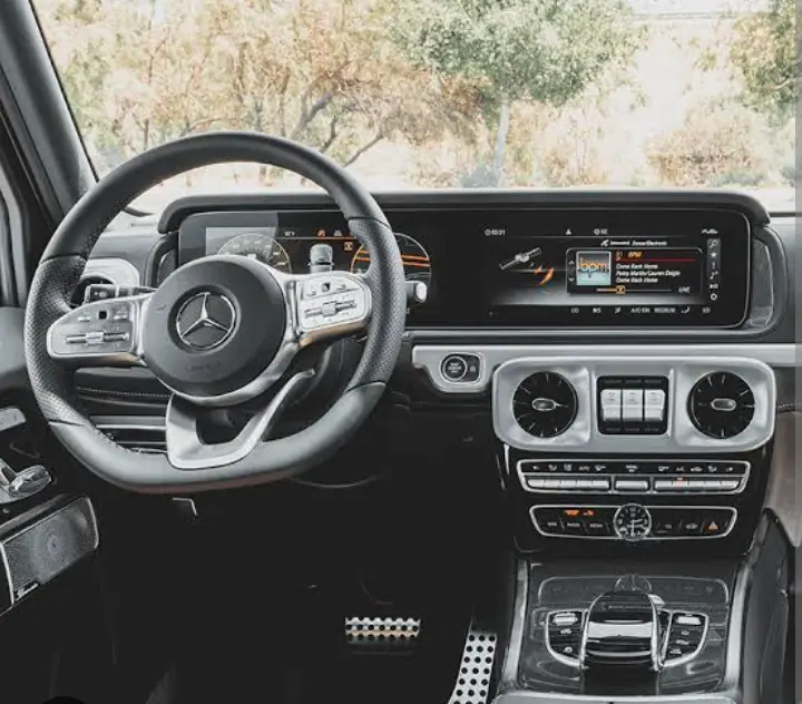 luxury mercedes-benz wagon – powerful, spacious & elegant - $800 thumbnail 3