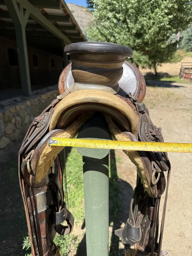 saddle for sale - $800 thumbnail 3