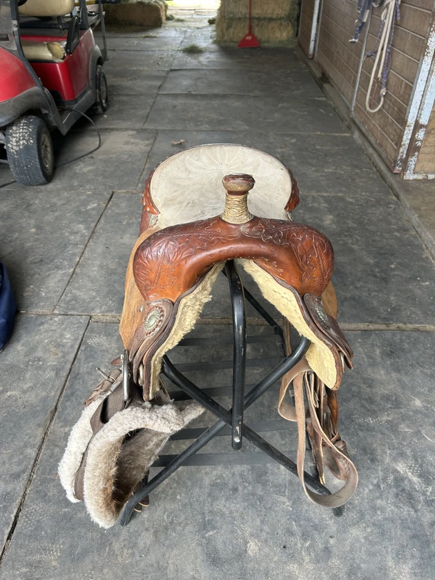 saddle for sale - $2,300 thumbnail 2