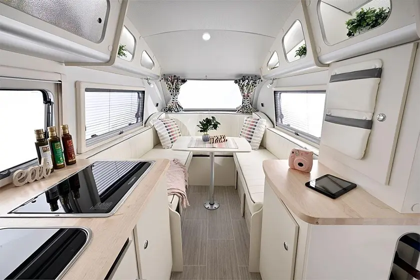 caravan motorhome is available for rent and sell right now - $2,000 thumbnail 2