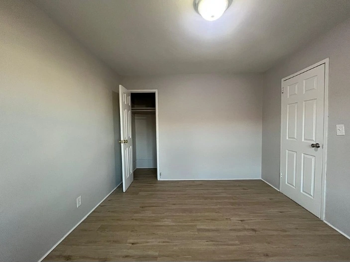 $1,500 / 2br - 100sqft - parkstone realty, house for sale promo thumbnail 11