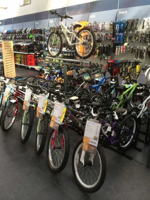 Washer and dryer thumbnail 1