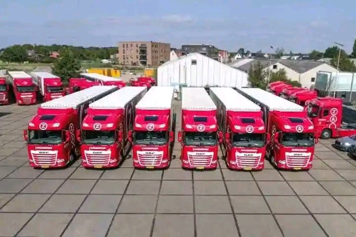 this is company trucks that we sell truck 🚛🚛 thumbnail 5