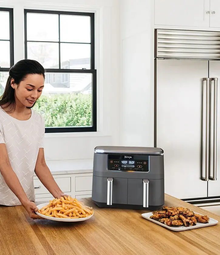 fryer - $195 thumbnail 5