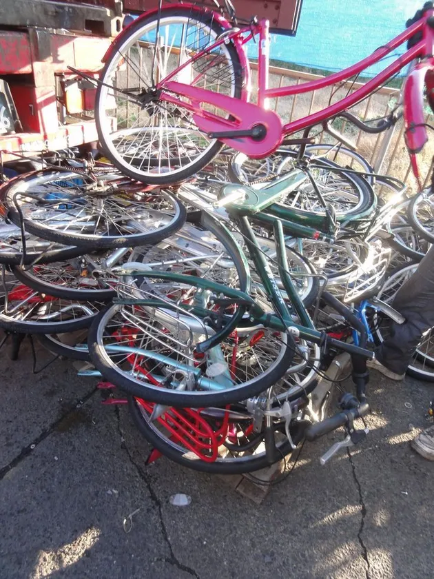 Washer and dryer thumbnail 1