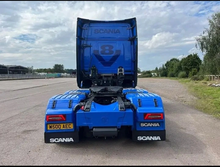 truck - $50,000 thumbnail 2