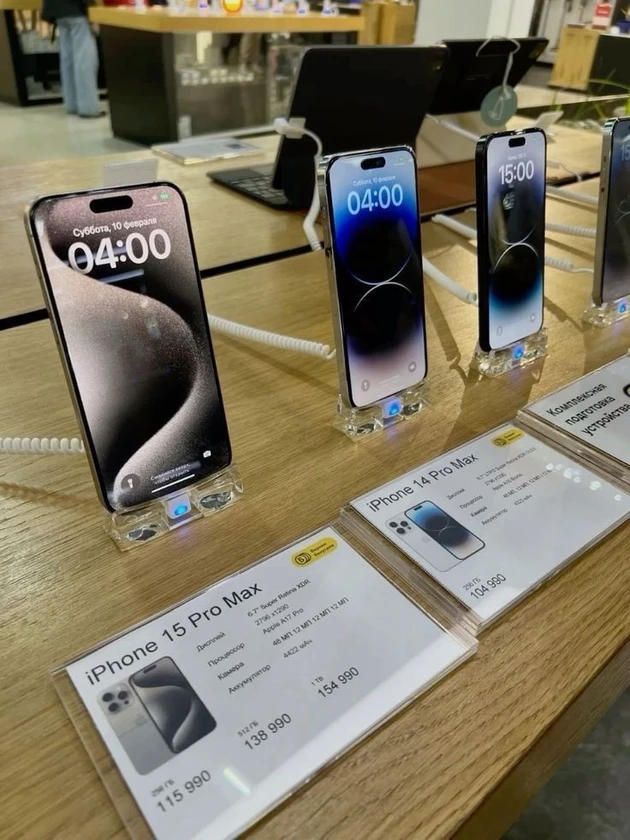 Washer and dryer thumbnail 1