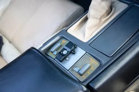 1991 chevrolet corvette convertible - $4,200 thumbnail 3