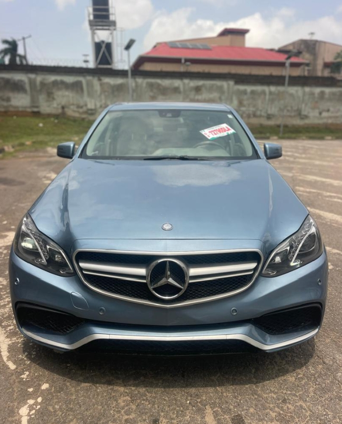 Washer and dryer thumbnail 1