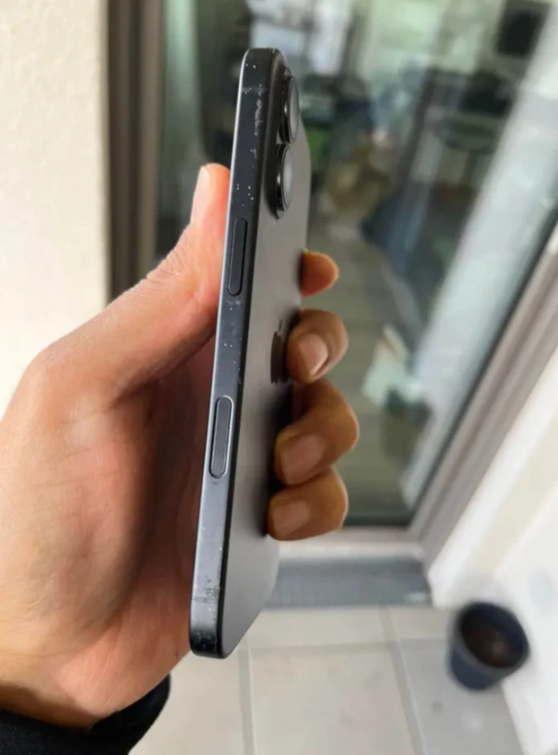 iphone 16 plus - $500 thumbnail 2