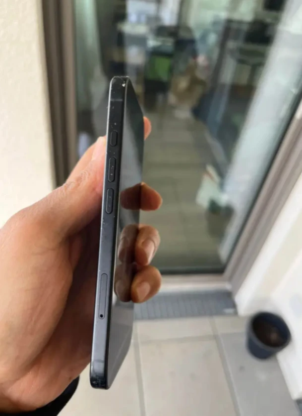 iphone 16 plus - $500 thumbnail 3