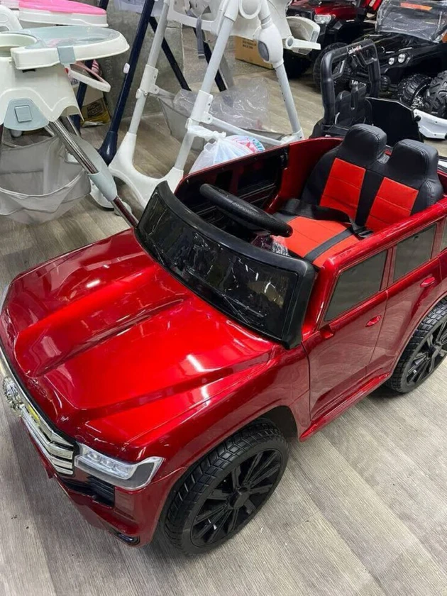 toy - $500 thumbnail 2