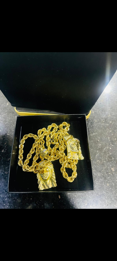 Washer and dryer thumbnail 1