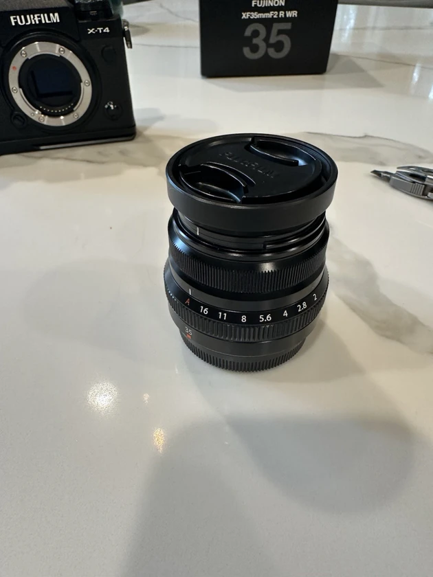 fotocamera fujifilm x-t4 + obiettivo xf 35mm f/2 r wr - 3.400 scatti, come nuova thumbnail 8