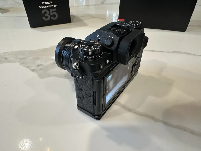 photo camera fujifilm x-t4 + lens xf 35mm f/2 r wr - 3.400 scatti, come new! - $ thumbnail 8