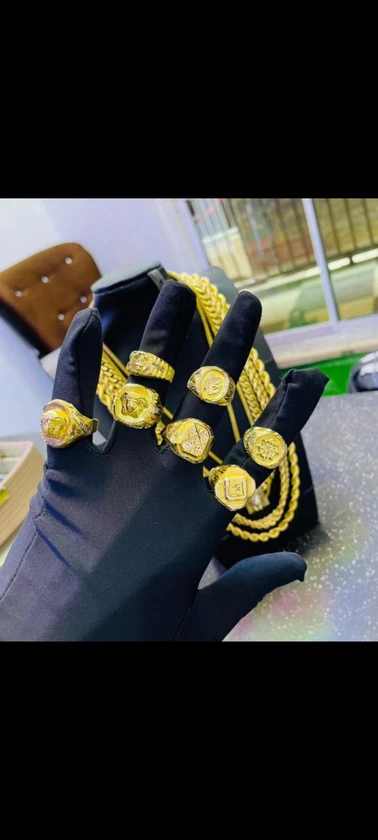 Washer and dryer thumbnail 1