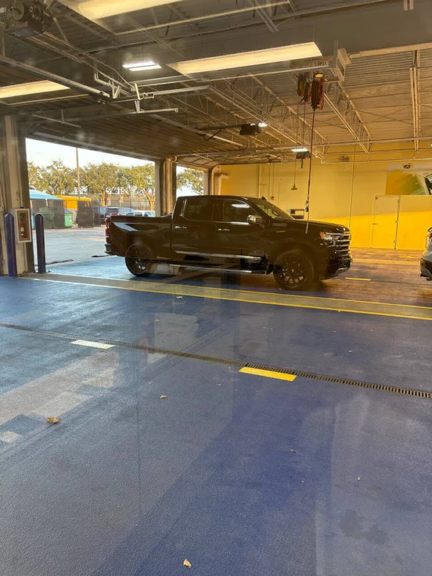 Washer and dryer thumbnail 1