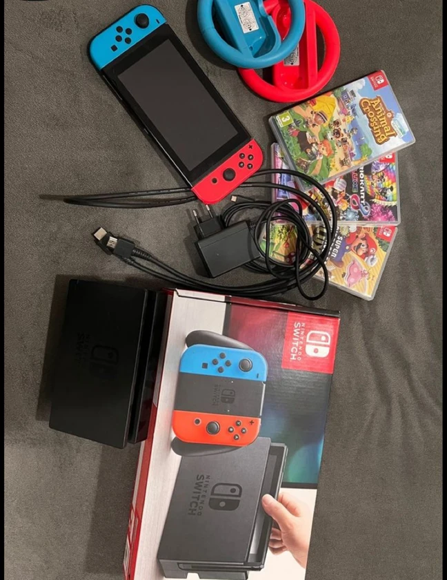 Washer and dryer thumbnail 1