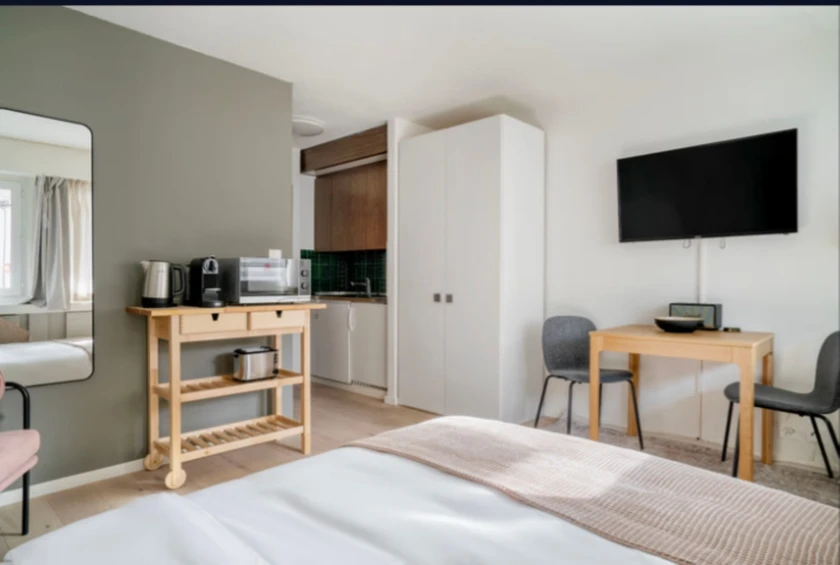 apartment - $1,500 thumbnail 4