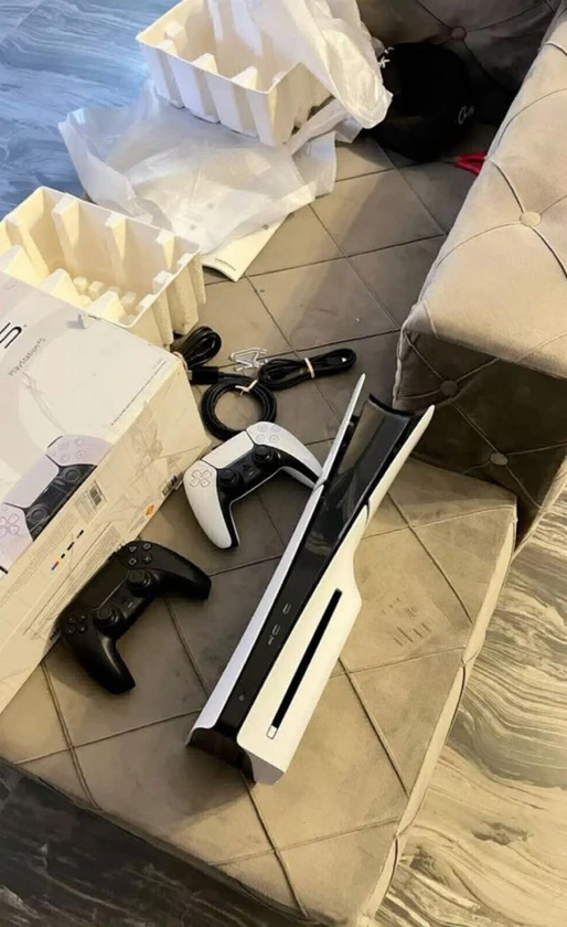 Washer and dryer thumbnail 1