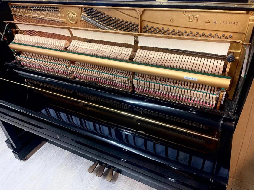 yamaha u1a upright piano free delivery - $4,000 thumbnail 3